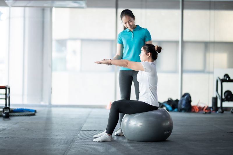 Sunisa at her physiotherapy clinic